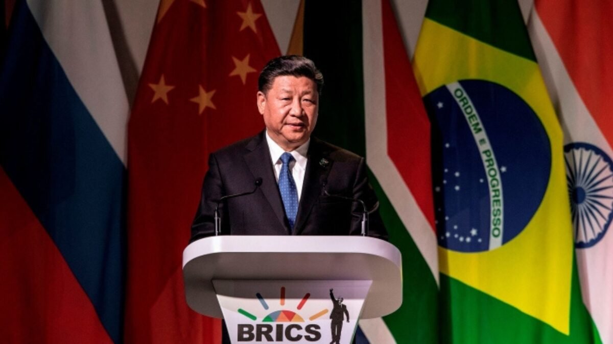 Presiden Xi Jinping Minta BRICS Susun Strategi Untuk Atasi Masalah Global