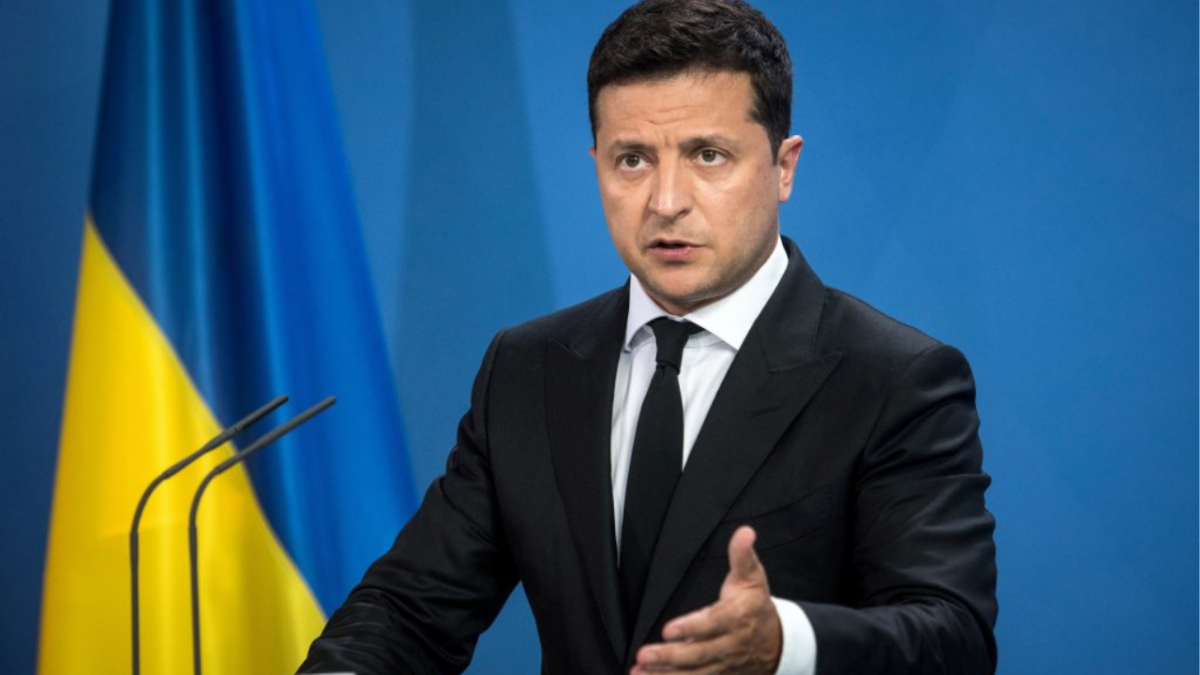 Zelenskyy Tiba di Inggris Usai Ketegangan dengan Trump di Gedung Putih